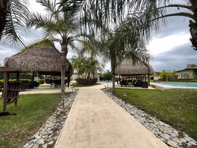 Casa amoblada en Paraíso Village, Coronado