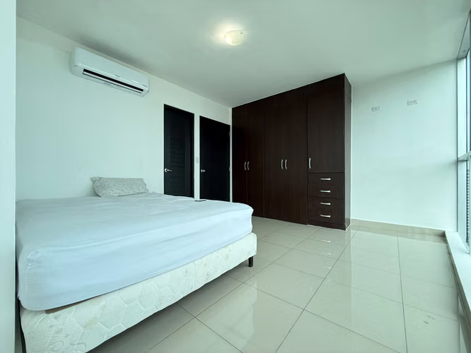 Venta de apartamento/ Vista al mar /Excelente ubicación