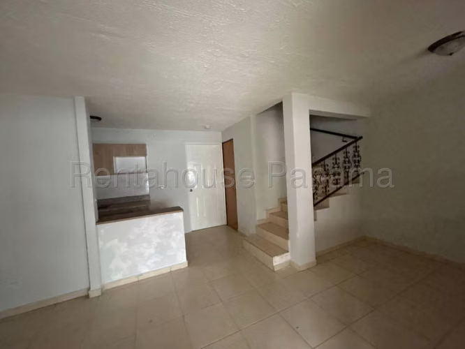 Acogedora Casa en Venta Villas del Naranjal Pedregal 27SPCG1956 - Imagen 2