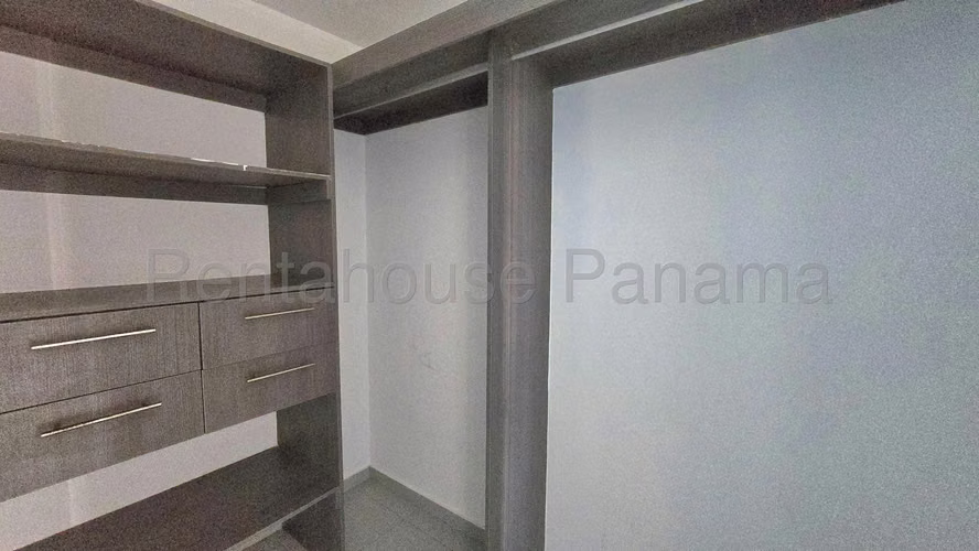 Venta de Apartamento en Ricardo J Alfaro Ph Aviñon Towers EC