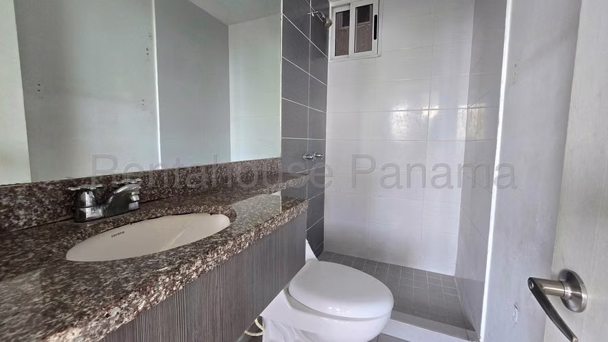Venta de Apartamento en Ricardo J Alfaro Ph Aviñon Towers EC