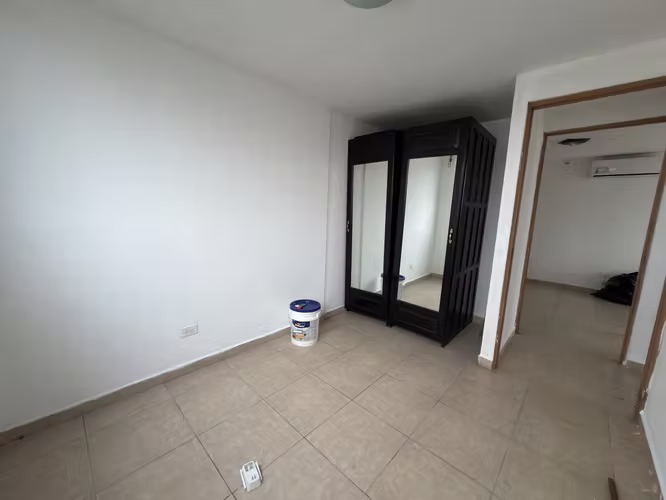 ALQUILO APARTAMENTO EN VIA ESPAÑA, 2 RECAMARAS, SOLO A/C, 80M2, AREA SOCIAL. - Imagen 7
