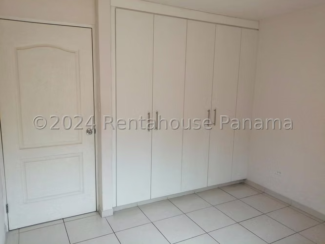 Venta de Apartamento en Transistmica Ph Mallorca Park Garden KC - Imagen 3