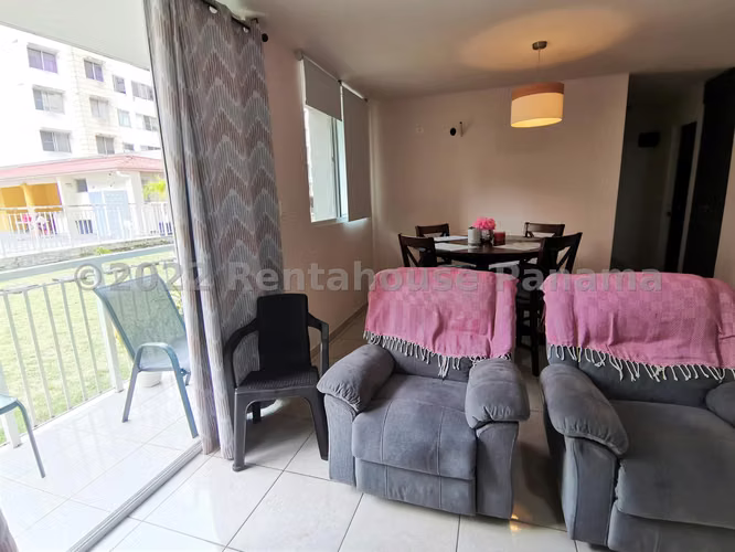 Venta de Apartamento en Transistmica Ph Fuentes de Mallorca KC - Imagen 2