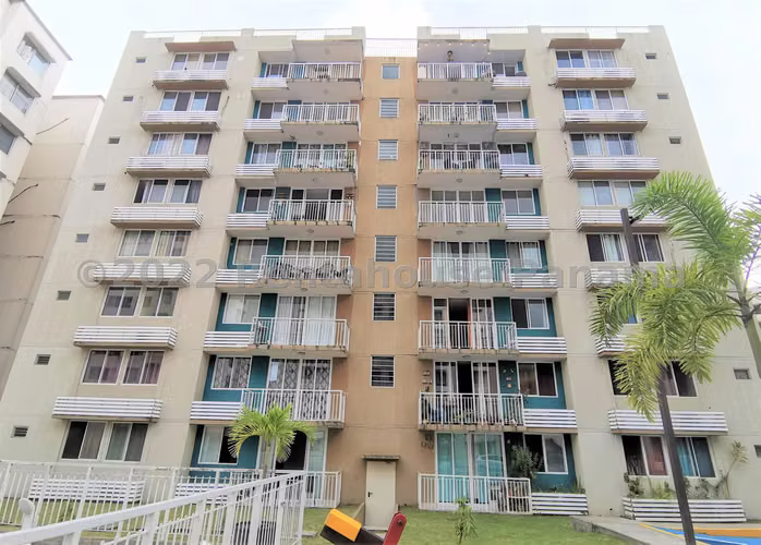 Venta de Apartamento en Transistmica Ph Fuentes de Mallorca KC - Imagen 18