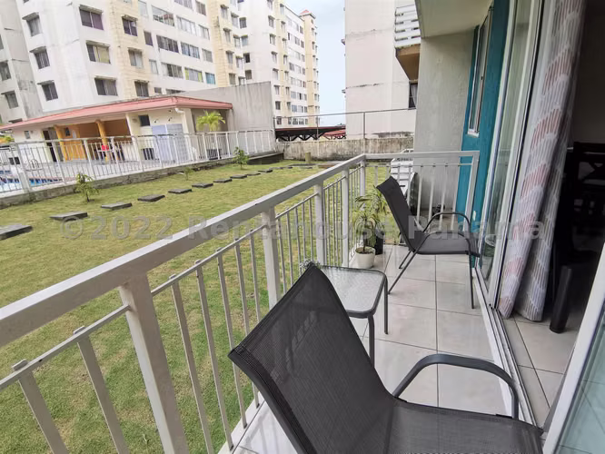Venta de Apartamento en Transistmica Ph Fuentes de Mallorca KC - Imagen 8