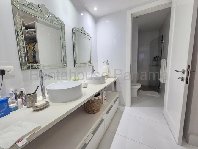 Alquiler de Apartamento en Bellavista Ph Yoo KC - Imagen 12