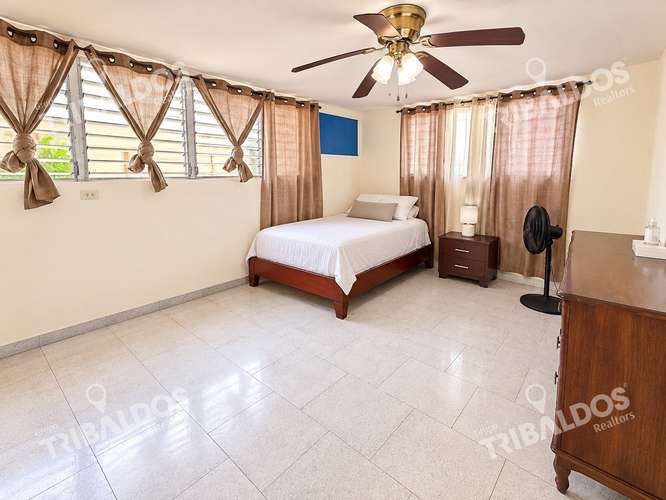Venta de Casa Unifamiliar en San Francisco | 3 Recámaras, Amplia Terraza y 2 Estacionamientos