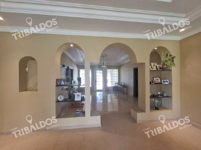 Venta de Casa tipo Chalet con Terreno en La Chorrera
