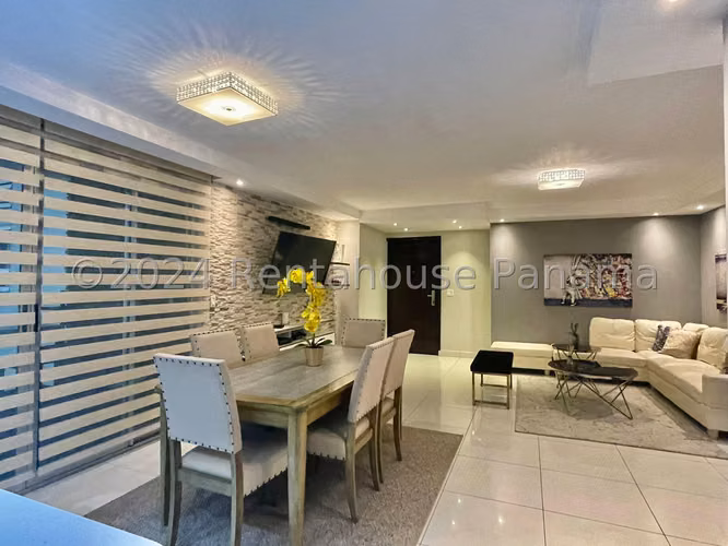 Venta de Apartamento en San Francisco Ph Moon Tower 120 Mts PD