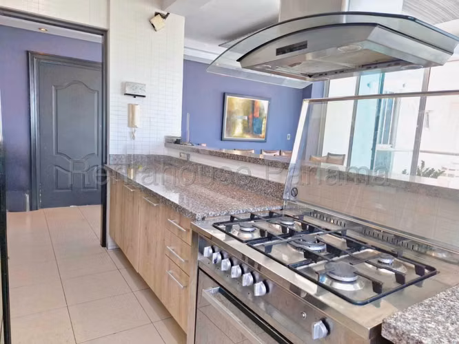 RR VENTA DE APARTAMENTO EN SAN FRANCISCO PH TAO