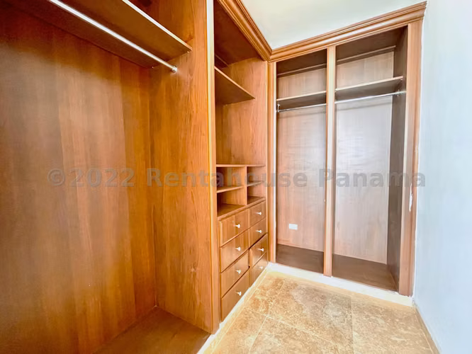 RR VENTA DE APARTAMENTO EN PUNTA PACIFICA PH Q TOWER