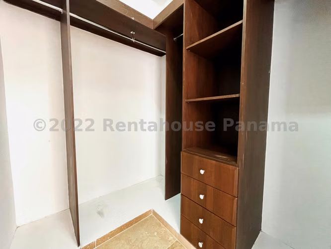 RR VENTA DE APARTAMENTO EN PUNTA PACIFICA PH Q TOWER
