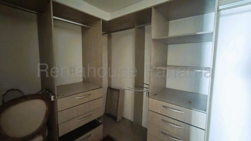 Apartamento en Venta en Coco del Mar JG