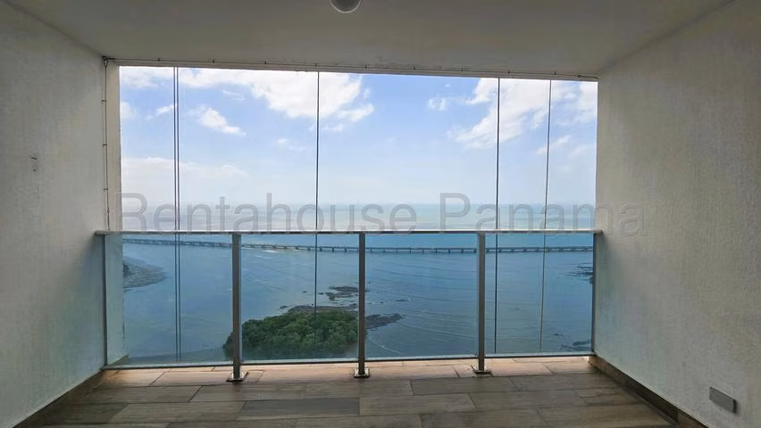 Apartamento en Venta en Coco del Mar JG