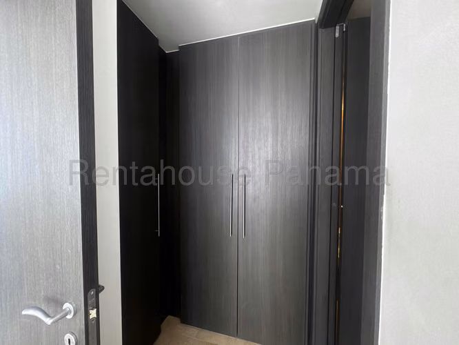 Venta de Apartamento en Punta Pacifica Ph TOC Solo Cliente Directo MC