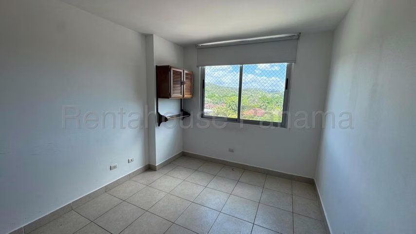Apartamento en venta Clayton Park IH25-6002