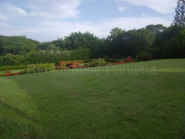 Venta Casa en Costa Esmeralda San Carlos 26MAM6710