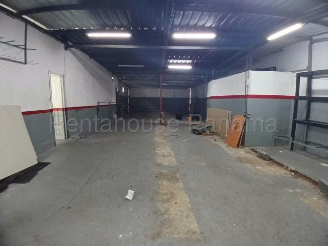 Alquiler Local comercial en El Cangrejo 27MAM2139