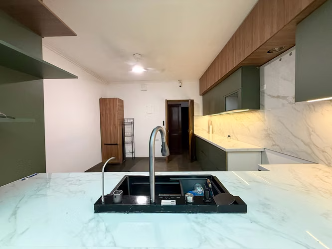 Casa Duplex en Venta en Punta Paitilla con Piscina Cubierta y Gimnasio