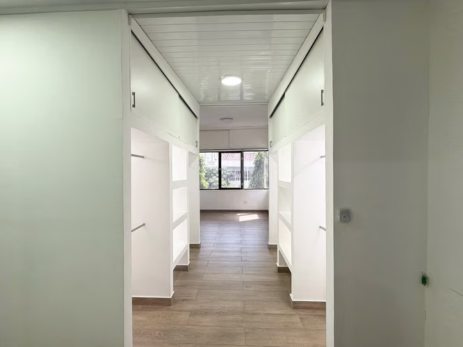 Casa Duplex en Venta en Punta Paitilla con Piscina Cubierta y Gimnasio