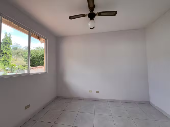 CASA EN VENTA, TUMBA MUERTO, EL BOSQUE