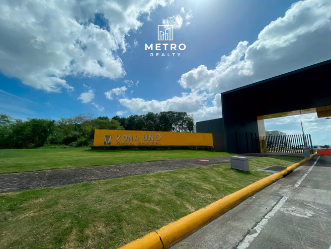Galera en Venta Zona Uno Panama - Imagen 12