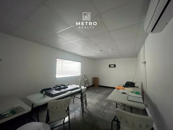 Galera en Venta Zona Uno Panama - Imagen 9