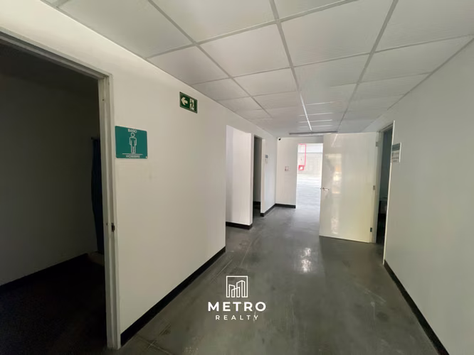 Galera en Venta Zona Uno Panama - Imagen 8