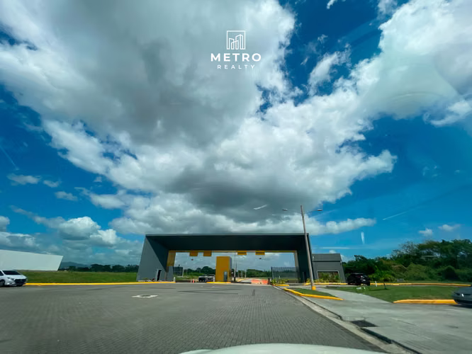 Warehouse for Sale Zona Uno Panama