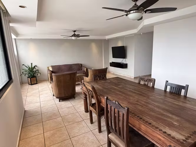 Venta Apartamento Frente a Multiplaza - Imagen 2