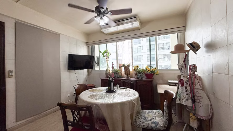 Apartamento Clásico, Bien Construido con Vista al Mar en Venta en P.H. Peninsula
