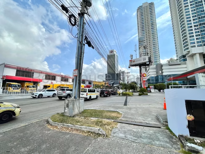 ALQUILO Edificio Comercial en Costa del Este : 2623m2 - Imagen 15