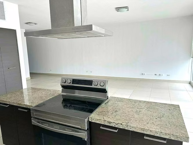 Punta Pacífica | P.H. Oceanaire de 115 m² Venta ($240,000)