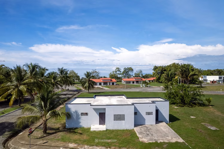 Casa de Playa Personalizable en Panamá
