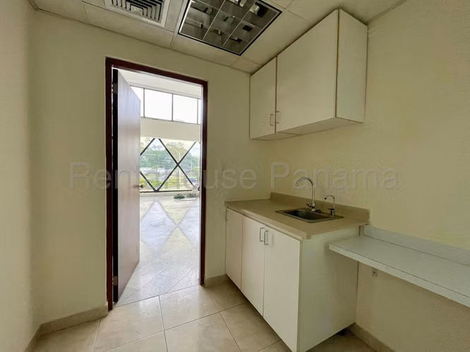 ALQUILO Edificio Comercial Transismica 1356m2 - Imagen 16