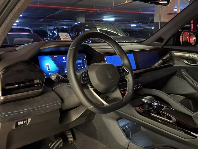 RENAULT KOLEOS E-TECH ALPINE 2025