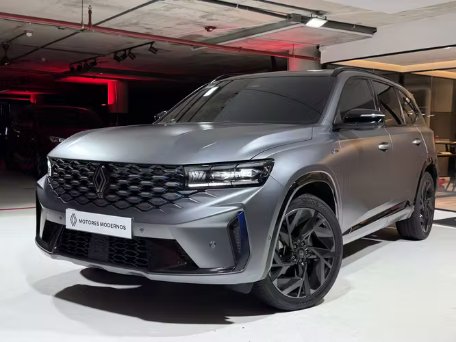 RENAULT KOLEOS E-TECH ALPINE 2025