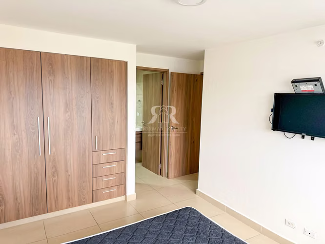 Apartamento amoblado PH Spotlight Tumba Muerto - Imagen 9