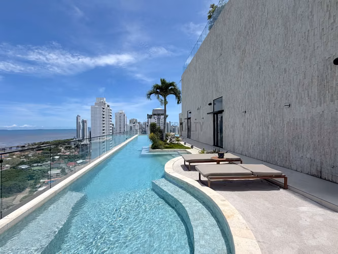 Loft Amoblado de 2 Recámaras en venta en Coco del Mar – 68 m² con Piscina y Gimnasio