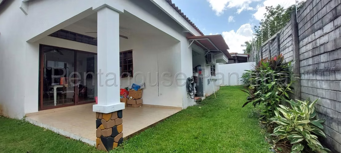 VENTA CASA ECO GARDENS EN ARRAIJAN
