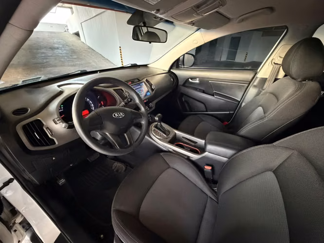 Kia Sportage  | 94,500 km | Impecable | CarPlay | Mantenimientos al día - Imagen 6