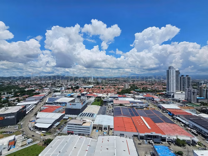 Se Vende Apartamento en Costa del Este LA27-2180