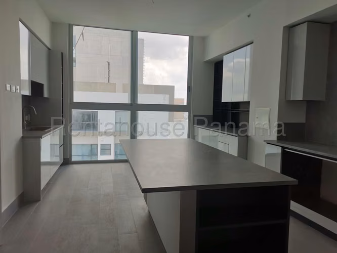 Se Vende Apartamento en Santa Maria LA27-2176