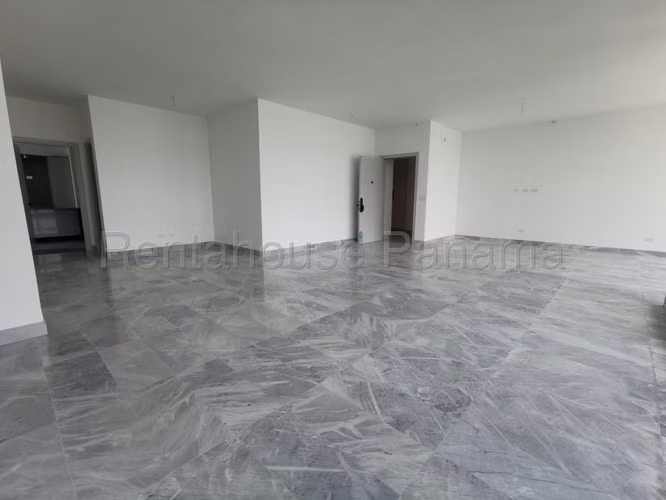 Venta de apartamento en Coco del Mar AK
