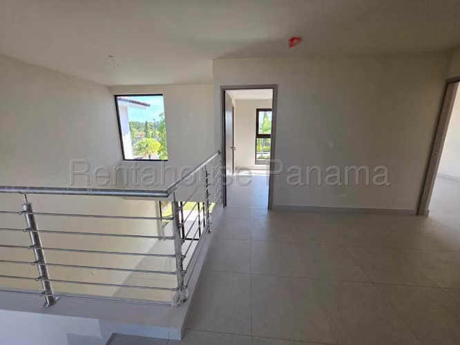 Venta de casa en Costa Sur AK