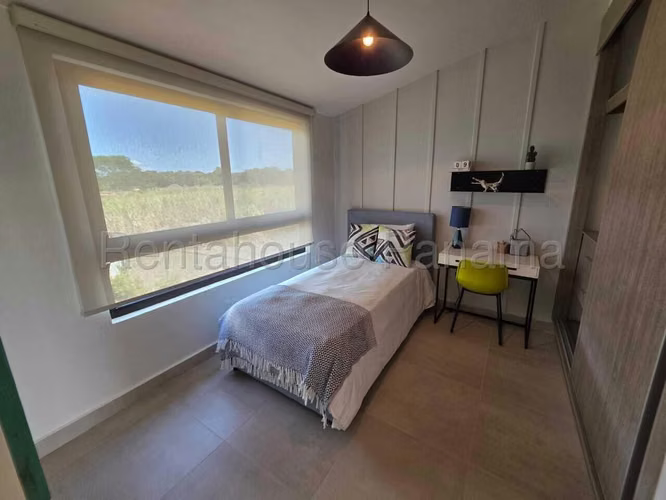 Venta de casa en Costa Sur AK