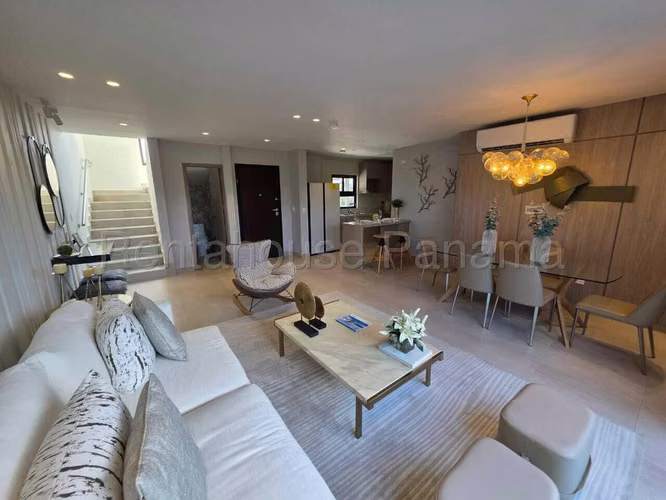 Venta de casa en Costa Sur AK
