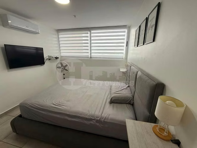Venta de apartamento en PH Hacienda Golf, Brisas del Golf. MY