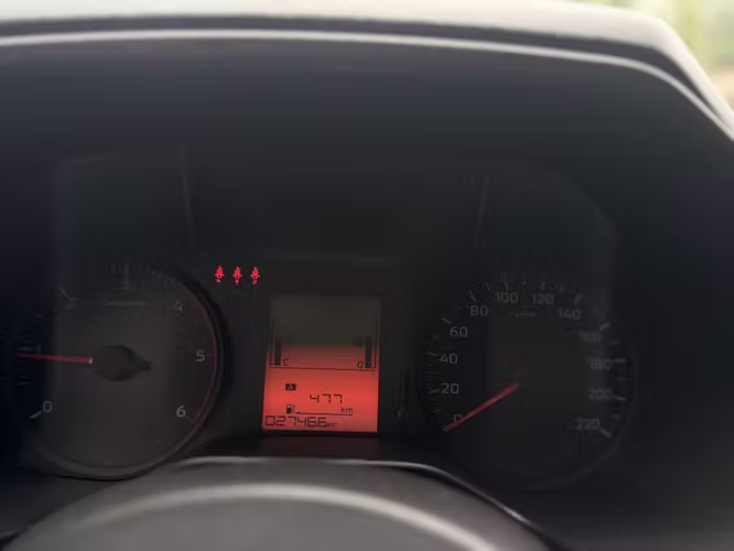 Mitsubishi L